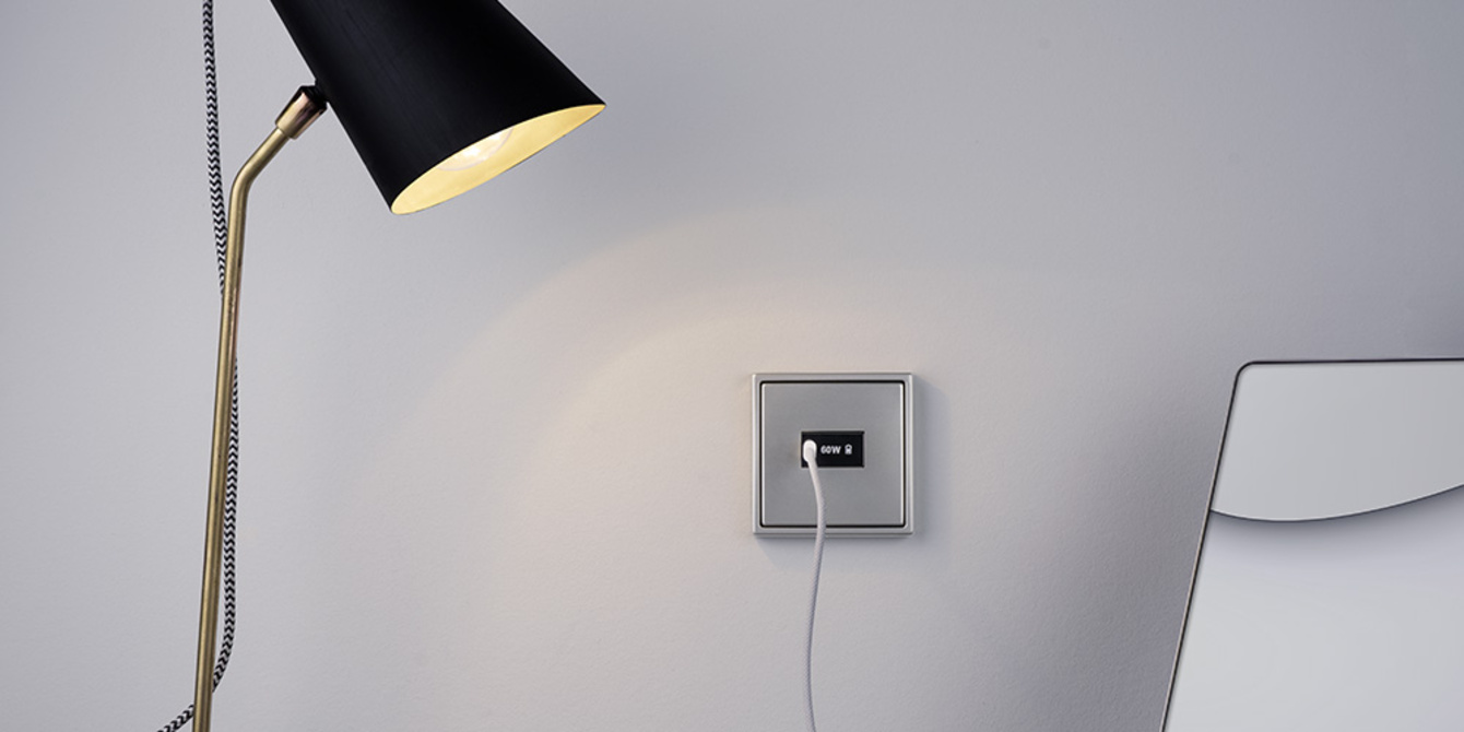 Ladegerät USB PD 60 bei Elektro AUTEMA GmbH in Augsburg
