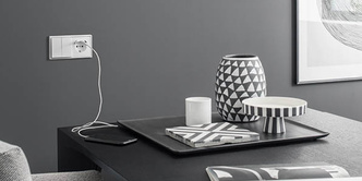 JUNG SCHUKO® Steckdosen mit USB-Anschlüssen bei Elektro AUTEMA GmbH in Augsburg