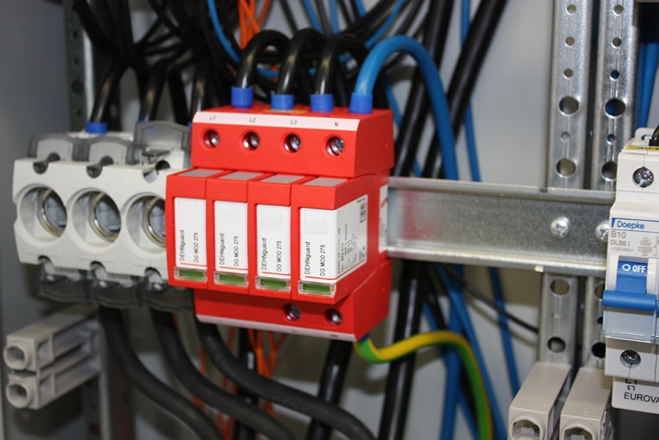 U berspannungsschutz bei Elektro AUTEMA GmbH in Augsburg